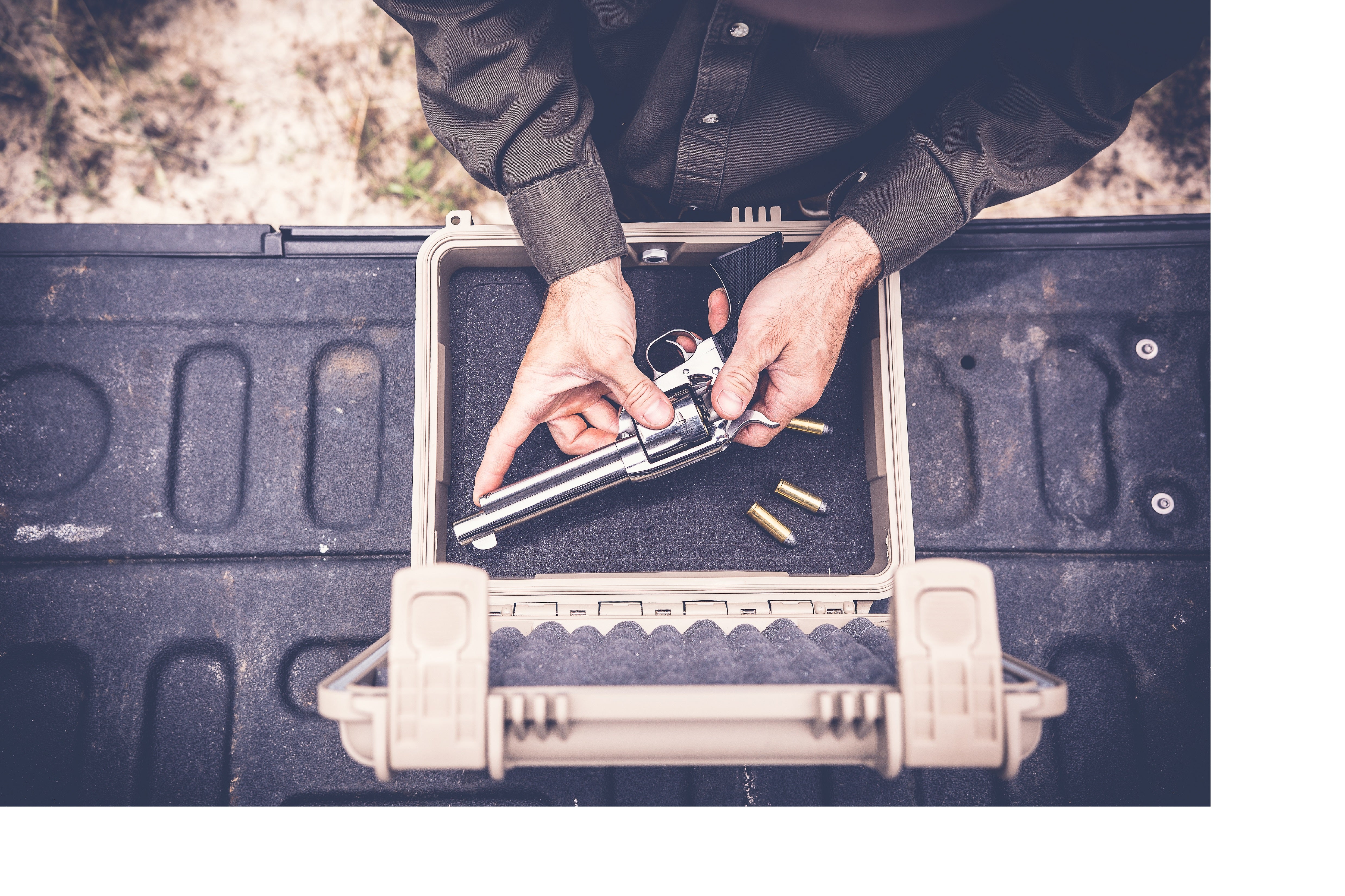 14" Hard Case - Field Tan