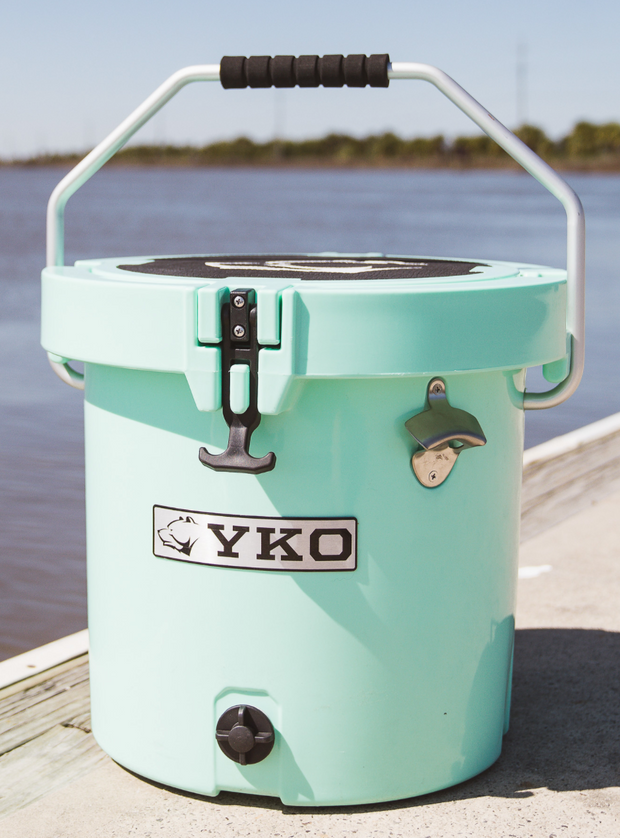 Yukon outfitters top ice chest