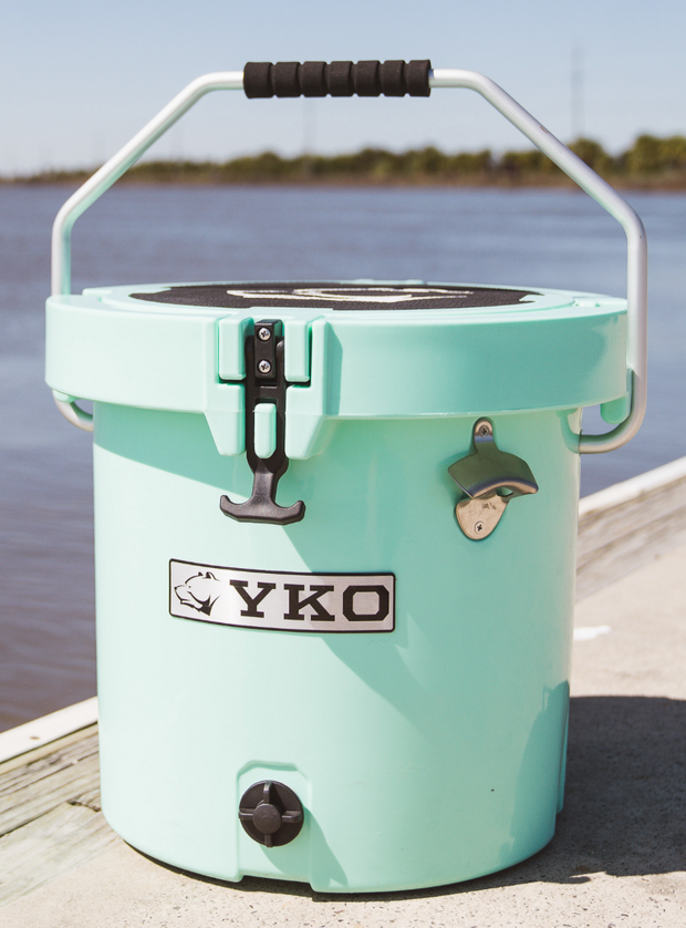 https://yukon-outfitters.com/cdn/shop/products/seafoambucketlifestyle_620x.png?v=1643667192